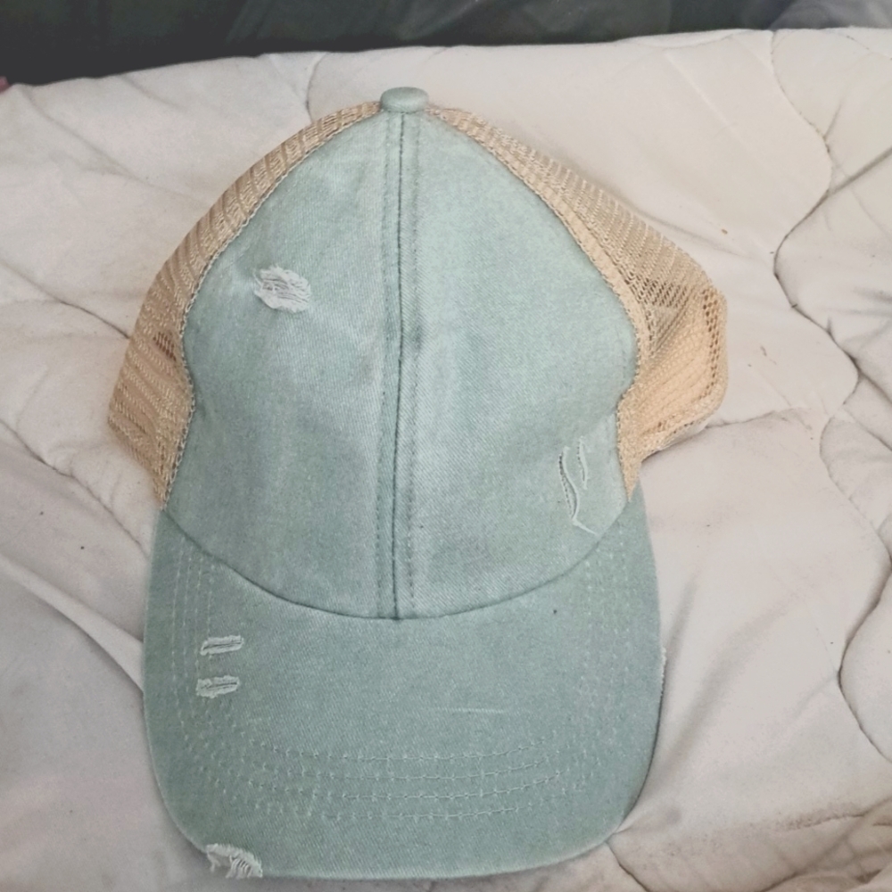 Maurices ponytail hat
